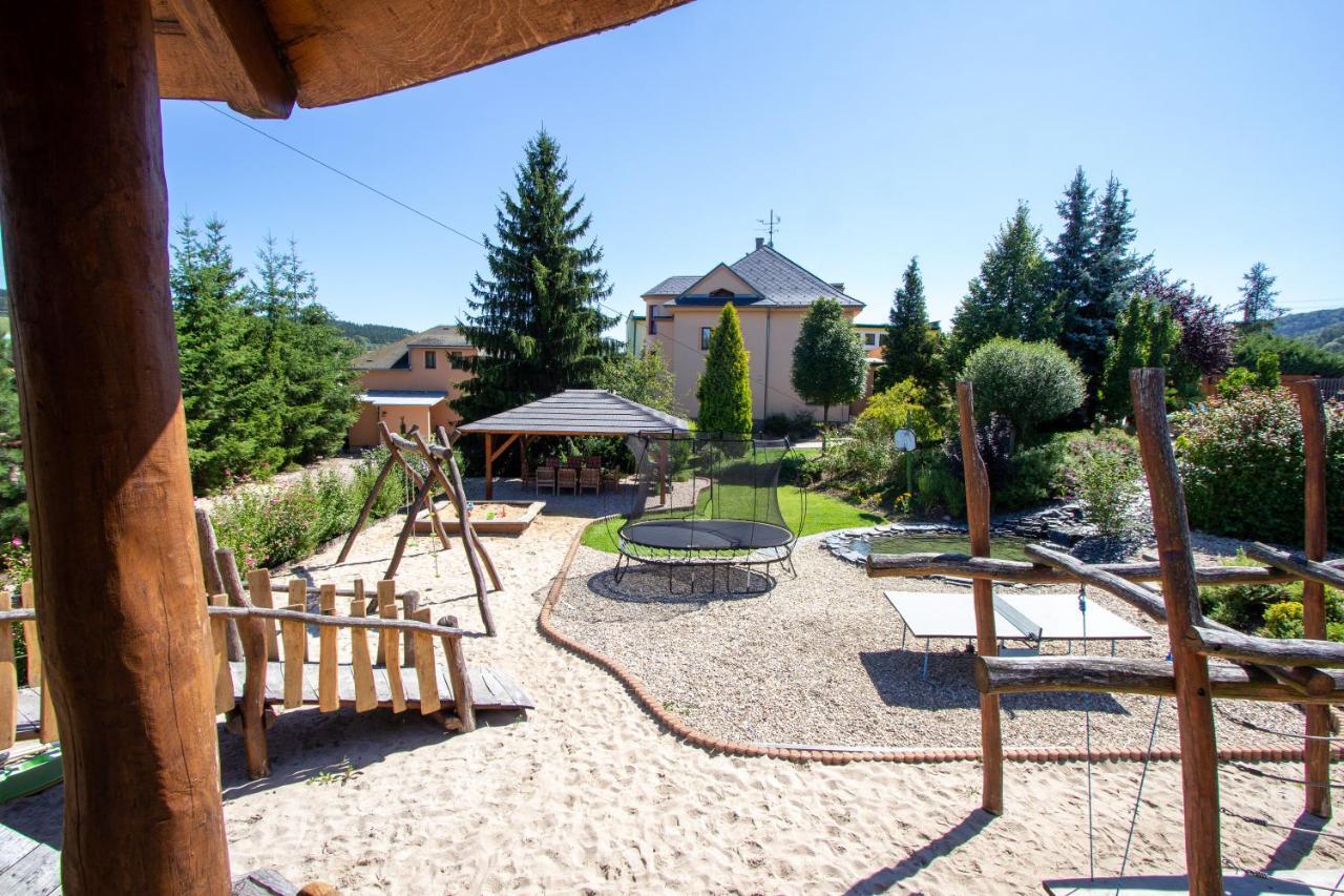 Apartmany Pemi Potštejn Extérieur photo